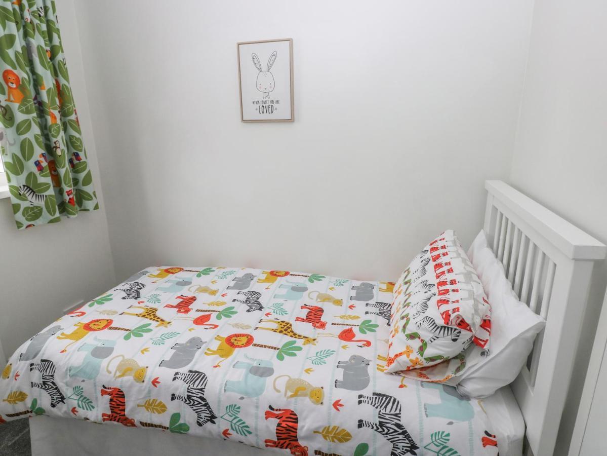 21 Sandfield Road Villa Бъри Порт Екстериор снимка